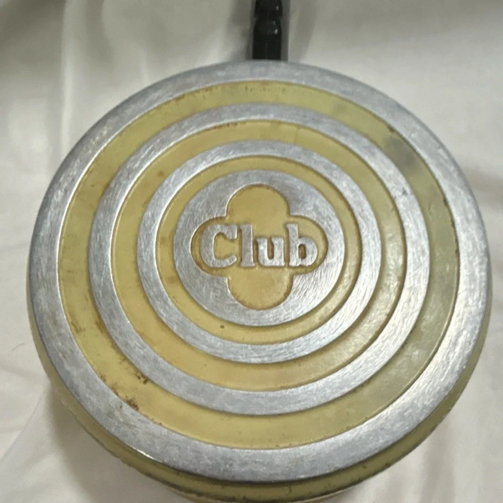 Club Yellow Enamel Aluminum Saucepan Single Handle - Picture 3 of 4